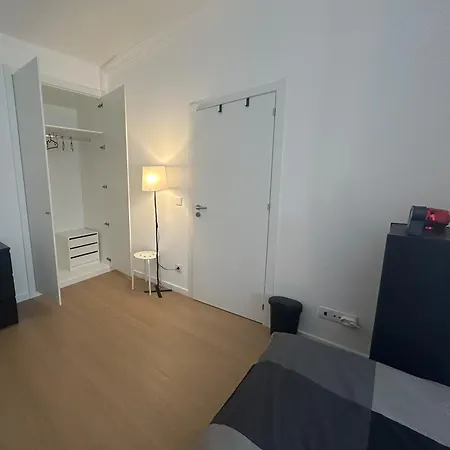 Homestay Agradavel ! 15 Min Centro De Lisboa
